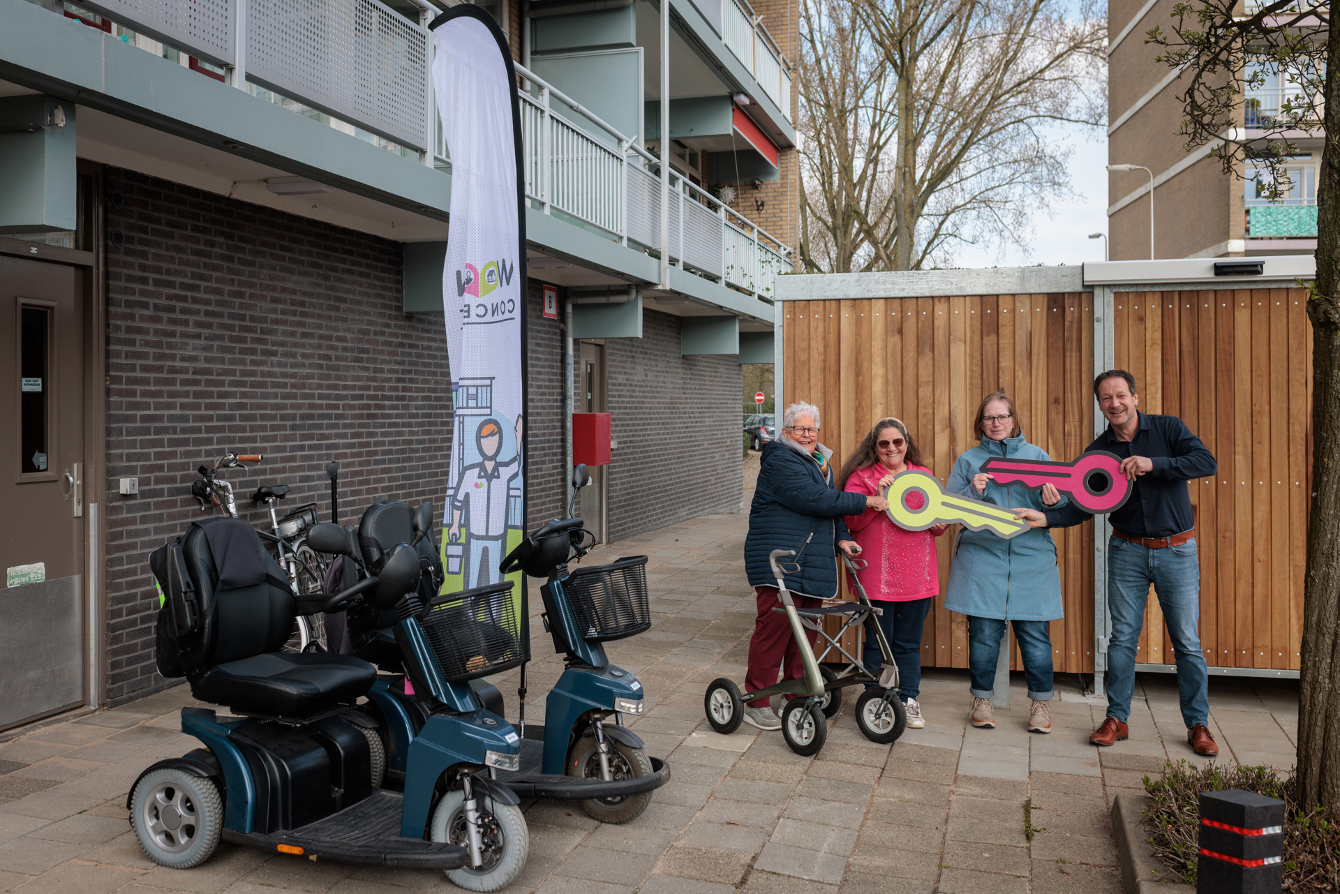 Persfoto_opening_scootmobielruimte